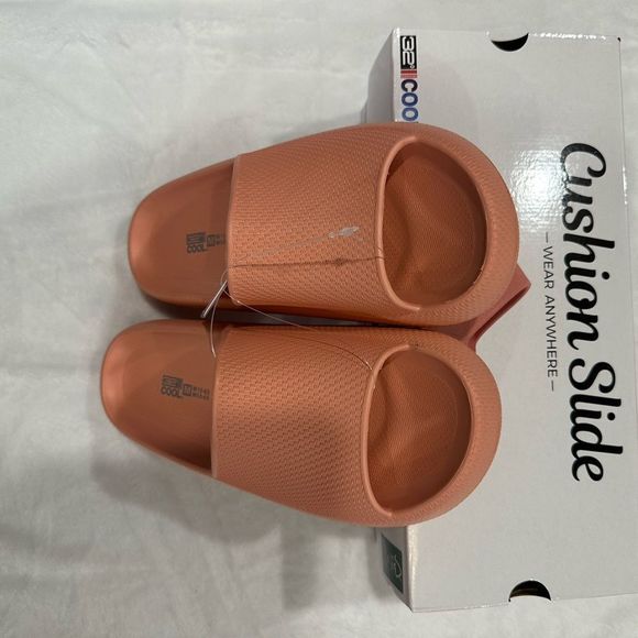 32 Degrees Unisex Cushion Waterproof Slide Sandals NIB - Picture 5 of 6